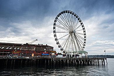 《无尽地牢》公开新英雄角色：草本医师“菇姆”